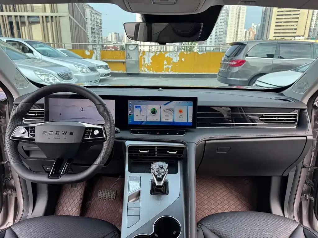 Roewe RX5 New Energy — фото 3