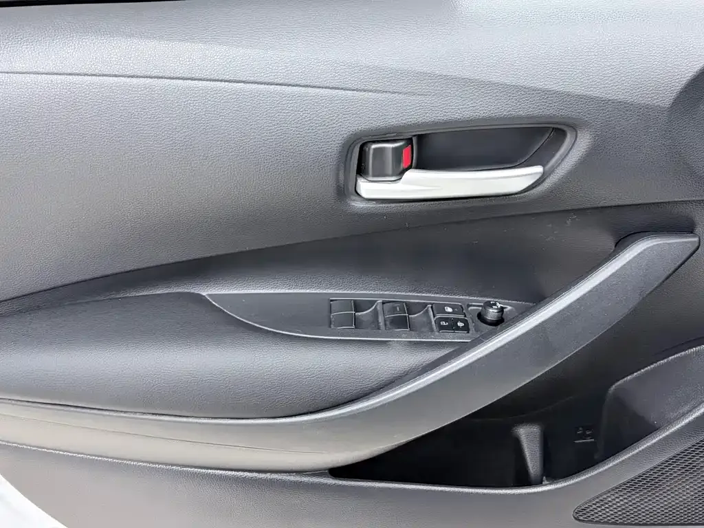 Toyota Levin — фото 10