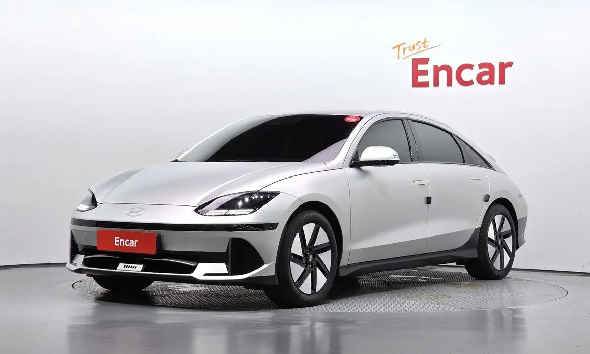 Hyundai Ioniq6 — фото 1