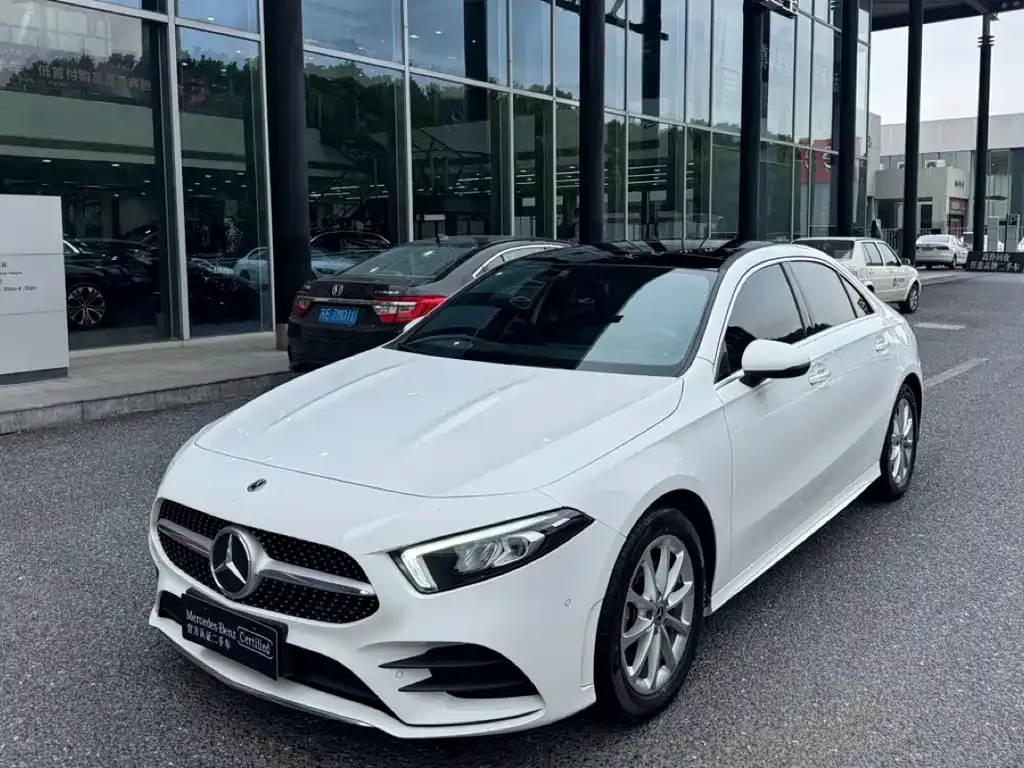 Mercedes-Benz A-Class — фото 1
