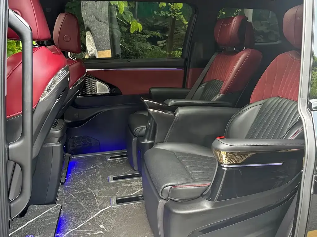 GAC Motor Trumpchi M8 — фото 7