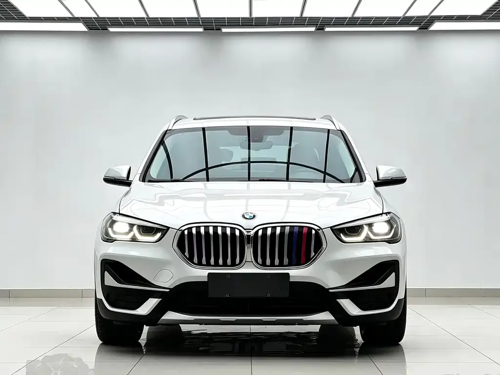 BMW X1 — фото 6