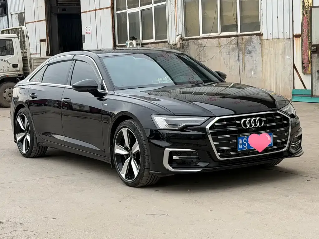 Audi A6L — фото 2