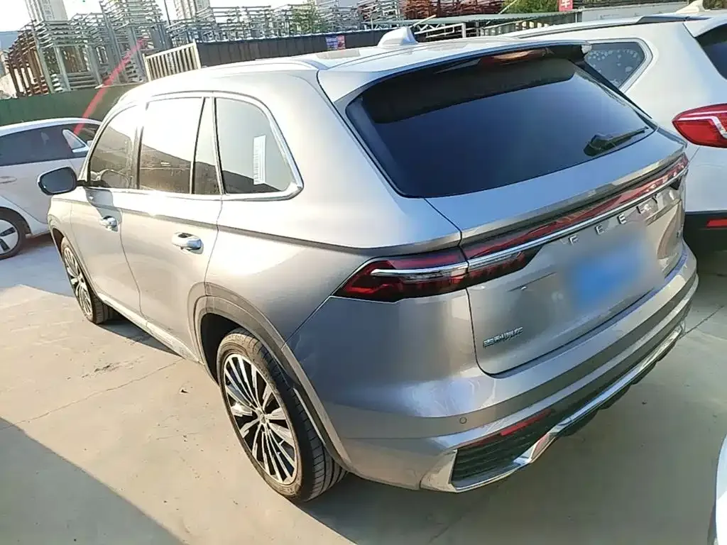 Geely Xingyue L — фото 6
