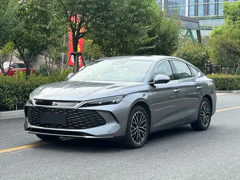 BYD Qin L — фото 1