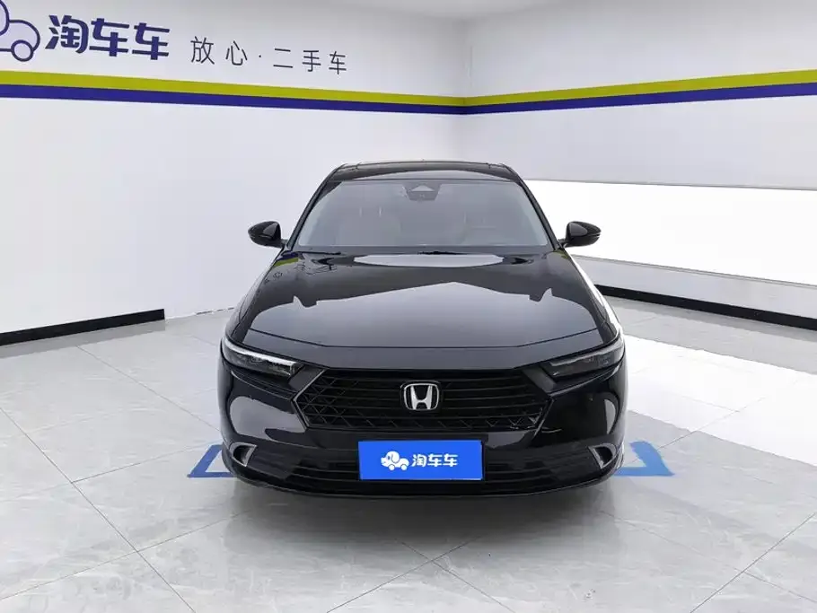 Honda Accord — фото 6