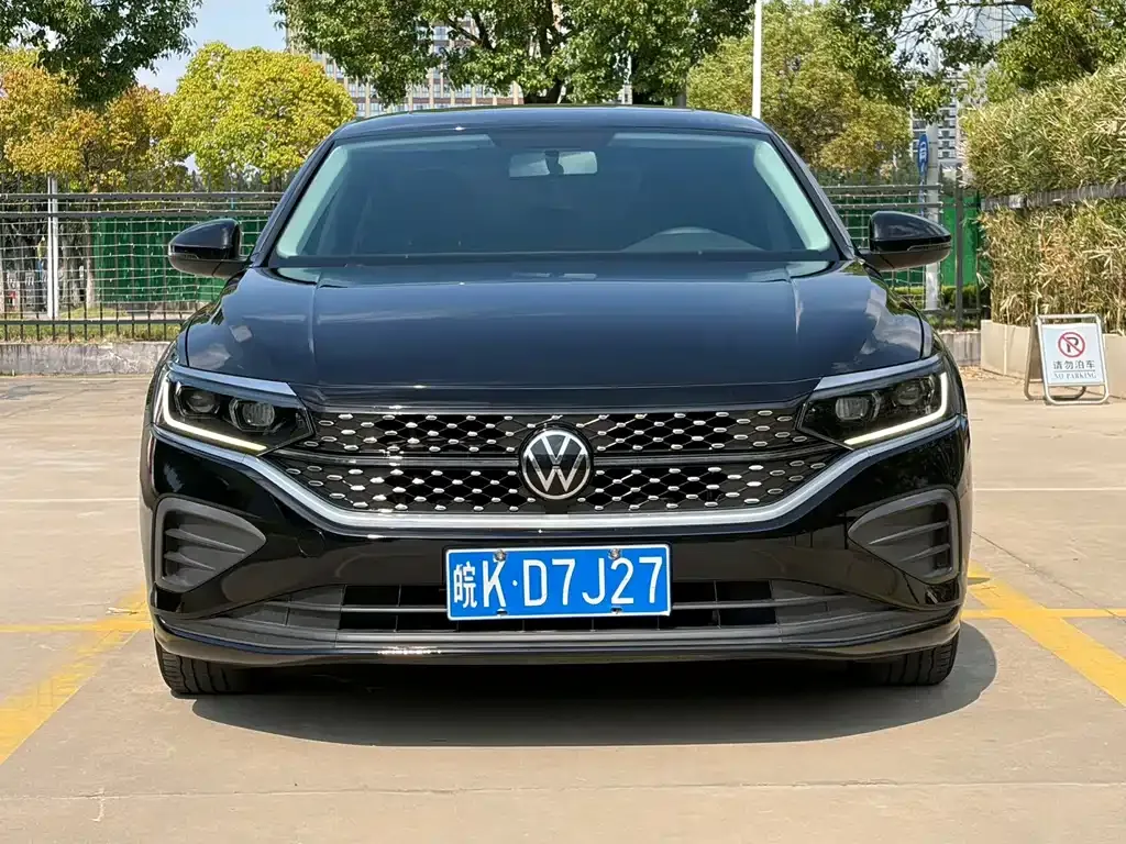 Volkswagen Passat — фото 6