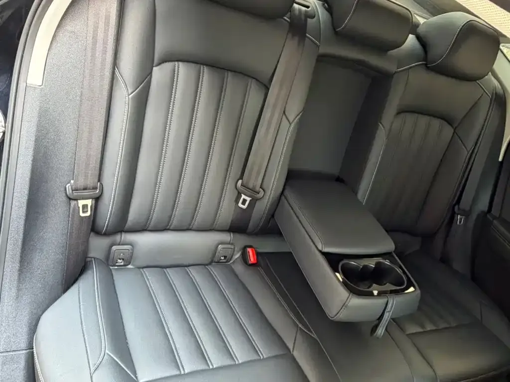 Volkswagen Passat — фото 10