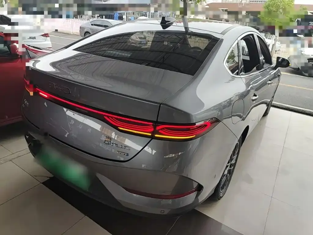 BYD Qin PLUS — фото 9
