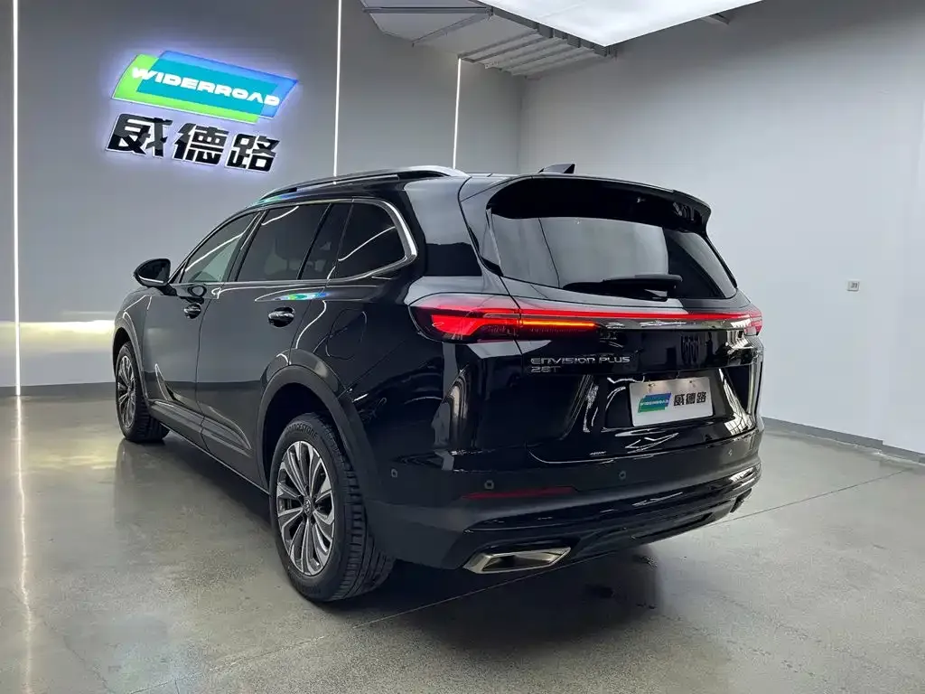 Buick Envision Plus — фото 9