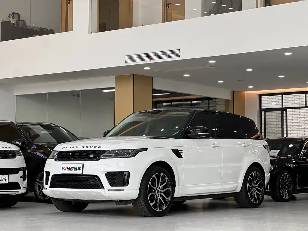 Land Rover Sport — фото 1