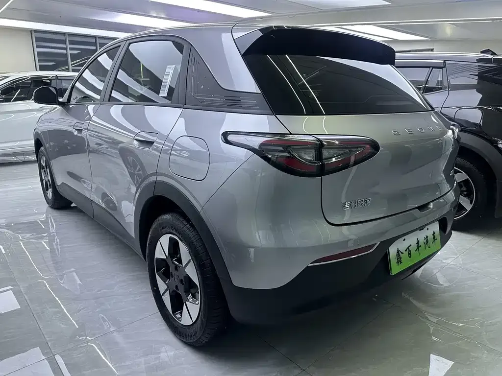 Geely Starburst — фото 10