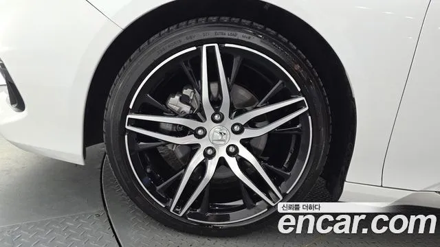 Honda Accord — фото 10