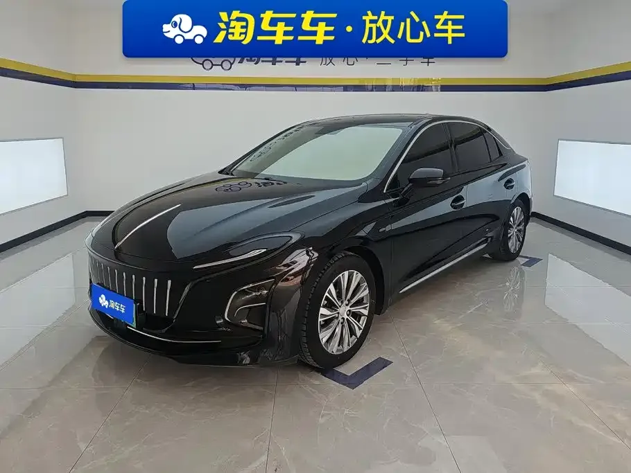 Hongqi E-QM5 — фото 1