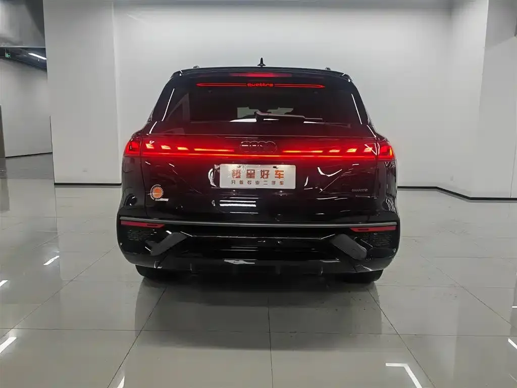 Audi Q6 — фото 4