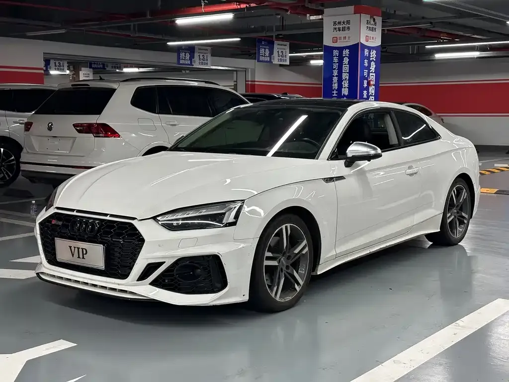 Audi A5 (Import) — фото 1