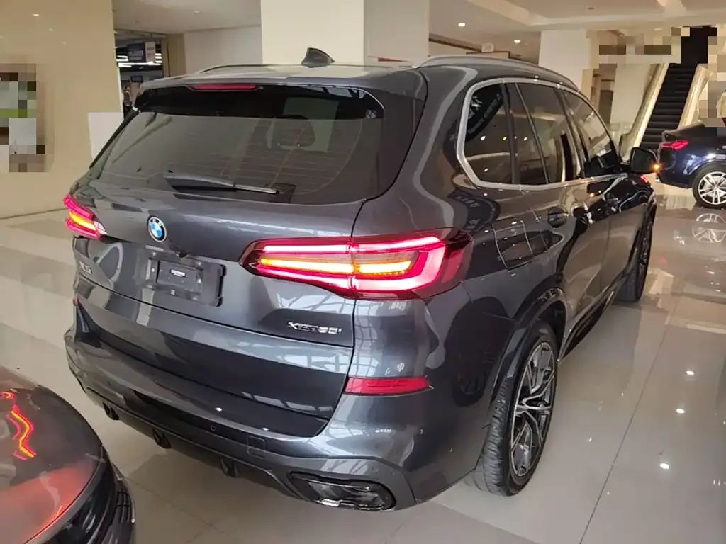 BMW X5 (Import) — фото 4