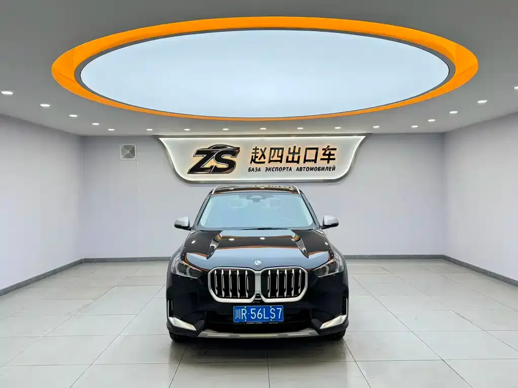 BMW X1 — фото 2