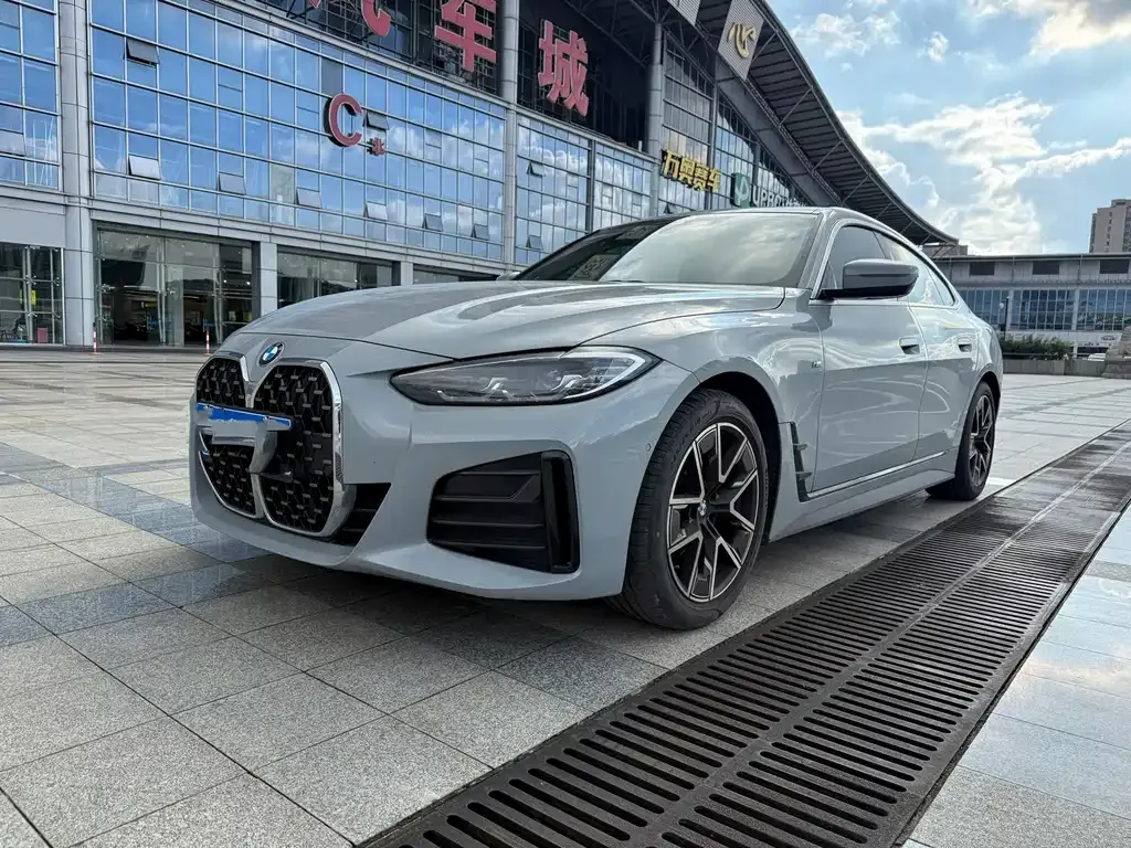 BMW 4 Series — фото 1