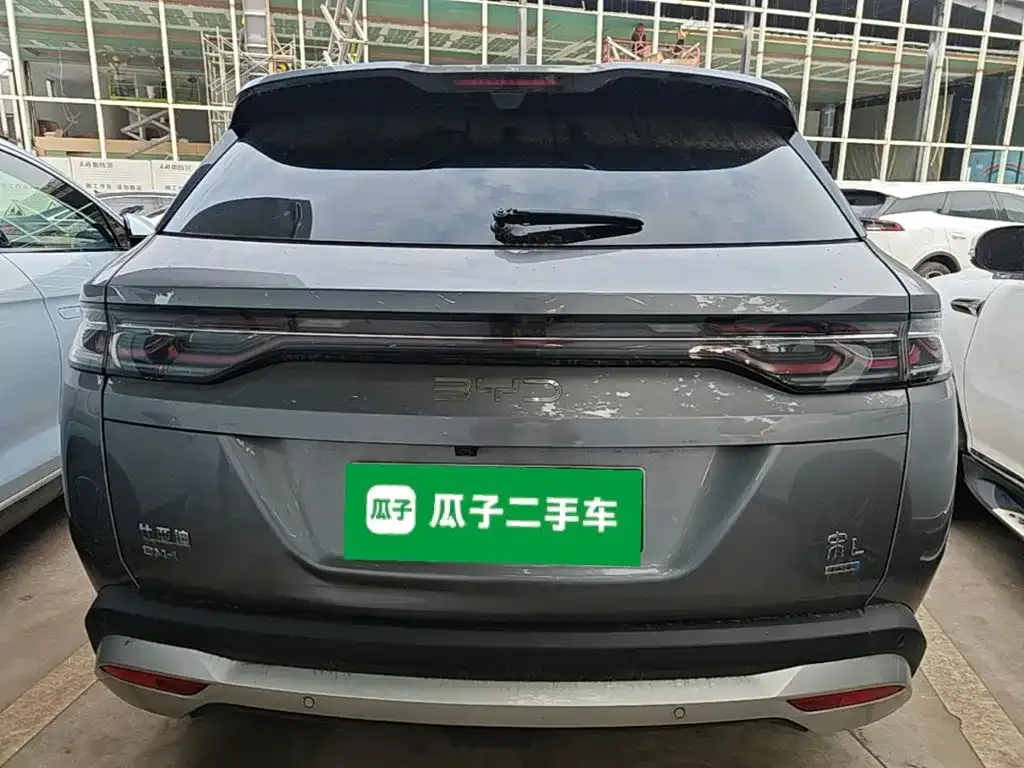 BYD L DM-i — фото 8