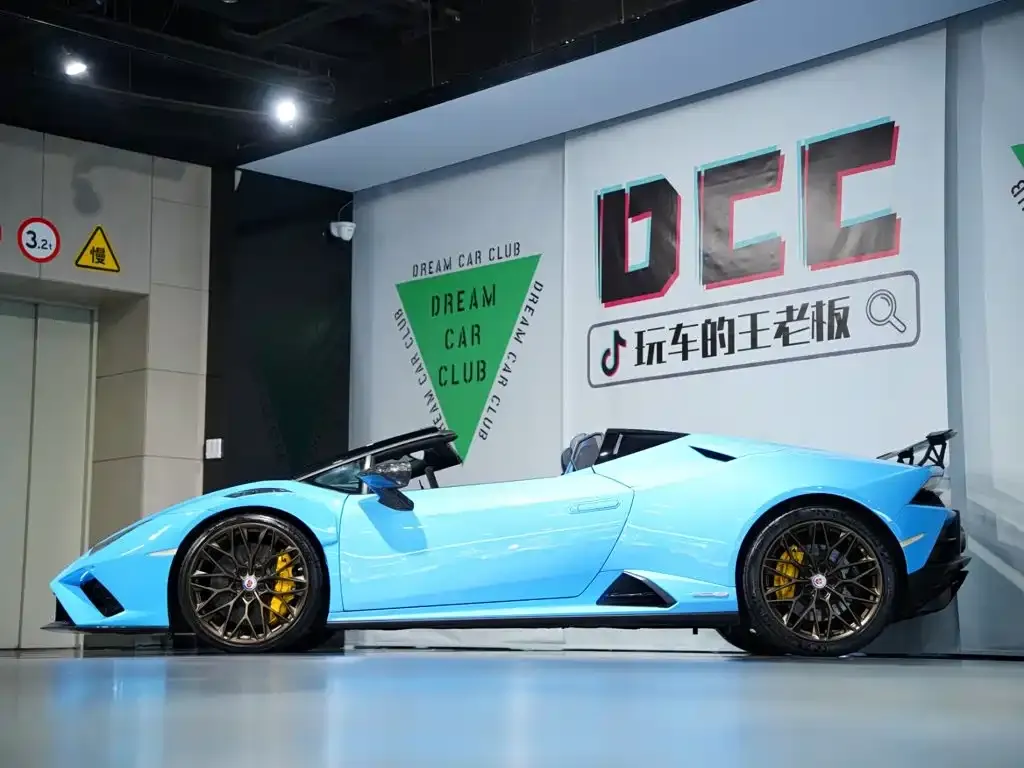 Lamborghini Huracan — фото 7