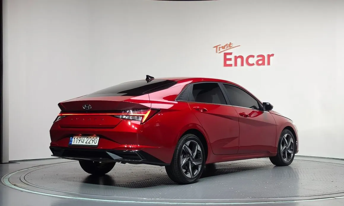 Hyundai AVANTE — фото 2