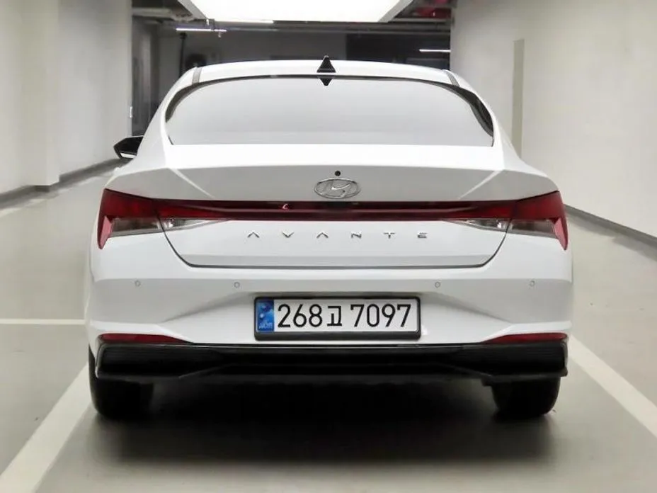 Hyundai AVANTE — фото 4