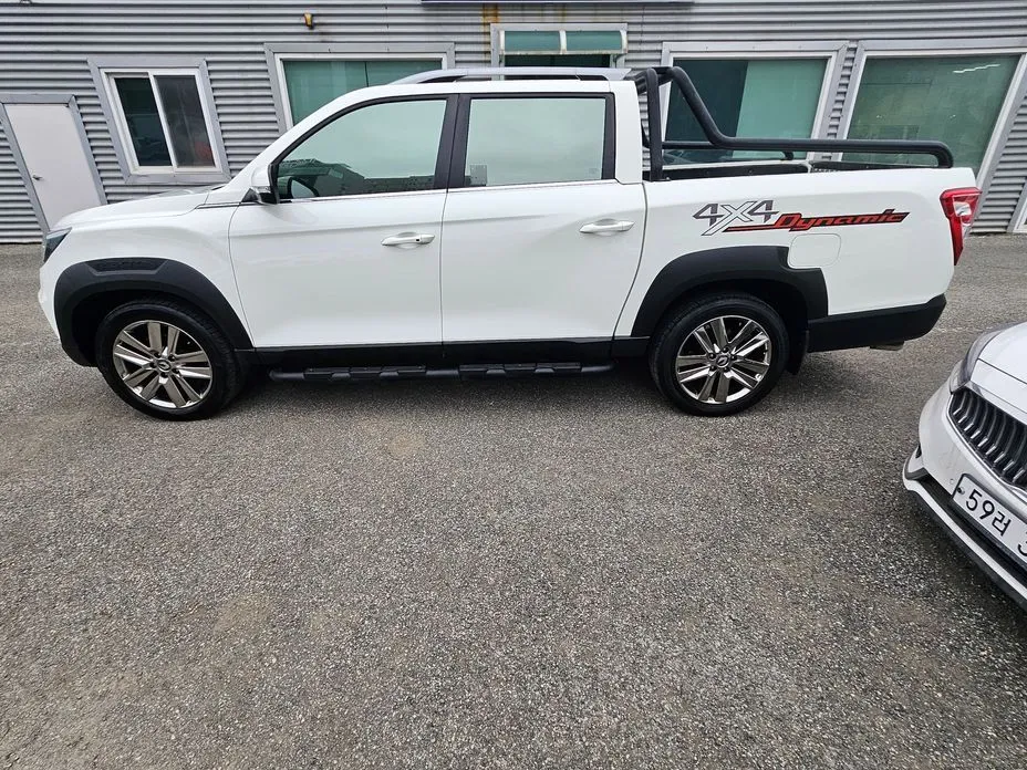 KG Mobility (Ssangyong) Rexton — фото 4