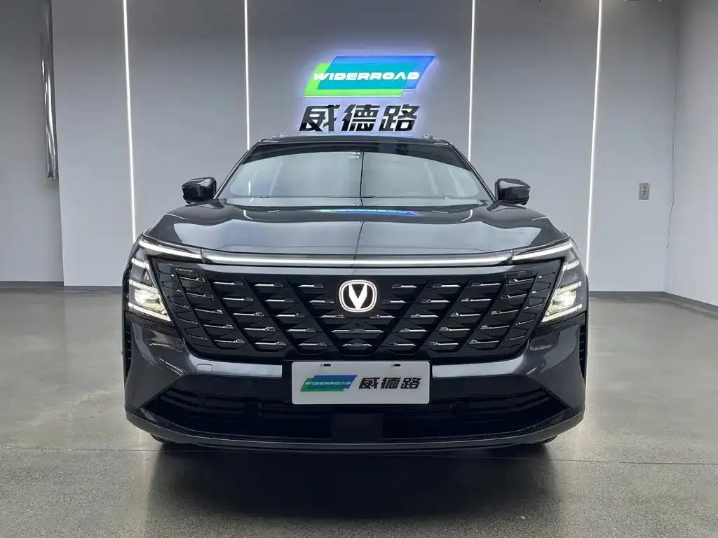 Changan CS75 PLUS — фото 4