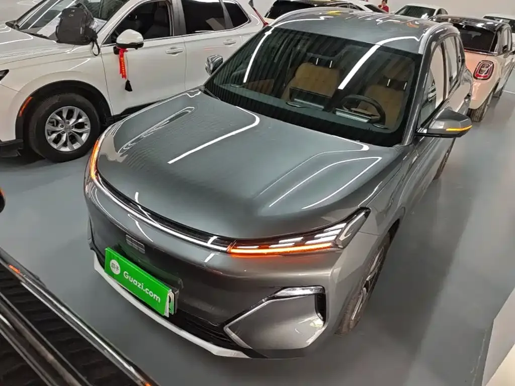 Geely Galaxy Xingjian 7 — фото 3
