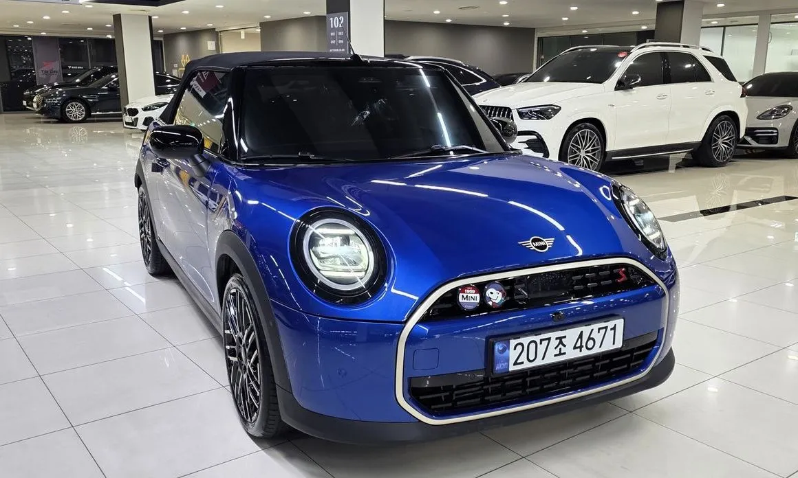 Mini Cooper Convertible — фото 4
