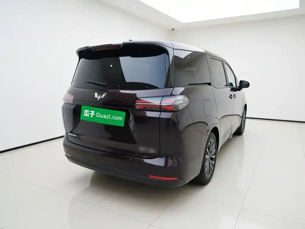 Wuling Xingguang 730 New Energy — фото 3