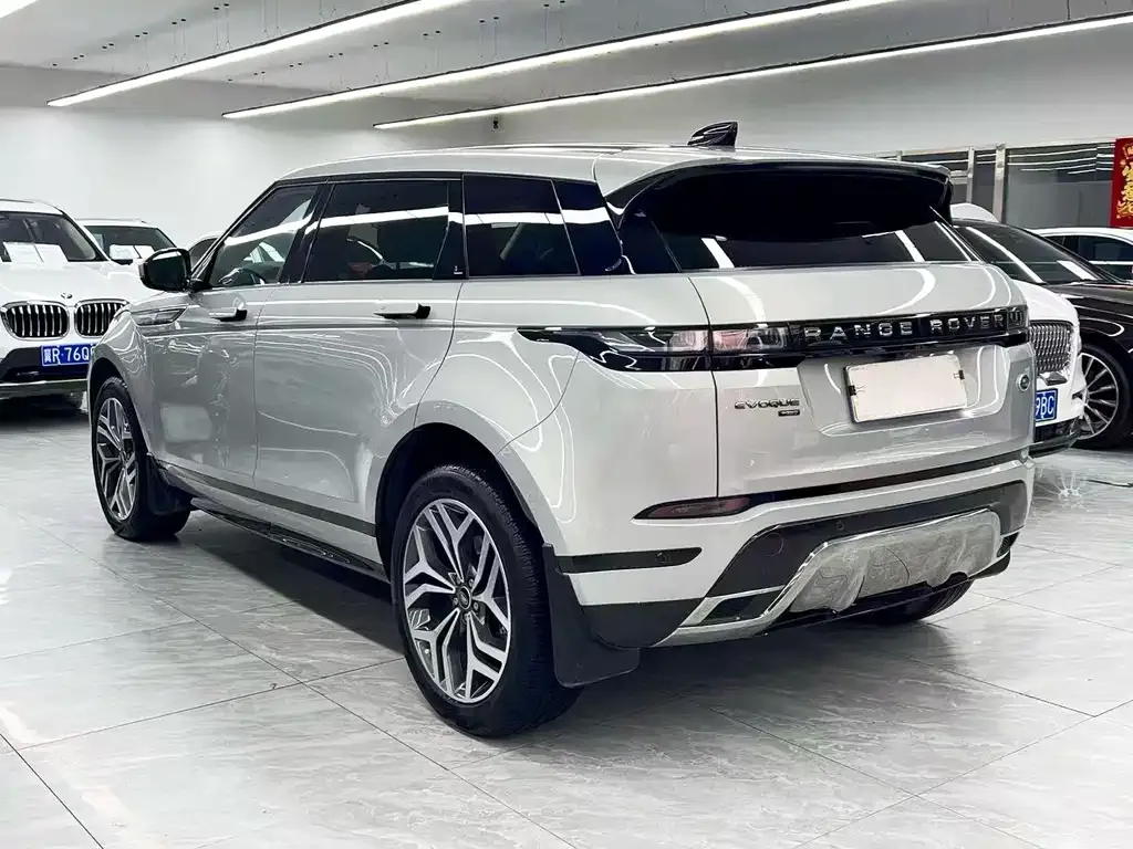 Land Rover Evoque — фото 10