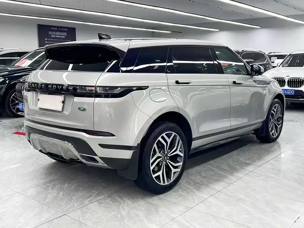 Land Rover Evoque — фото 8