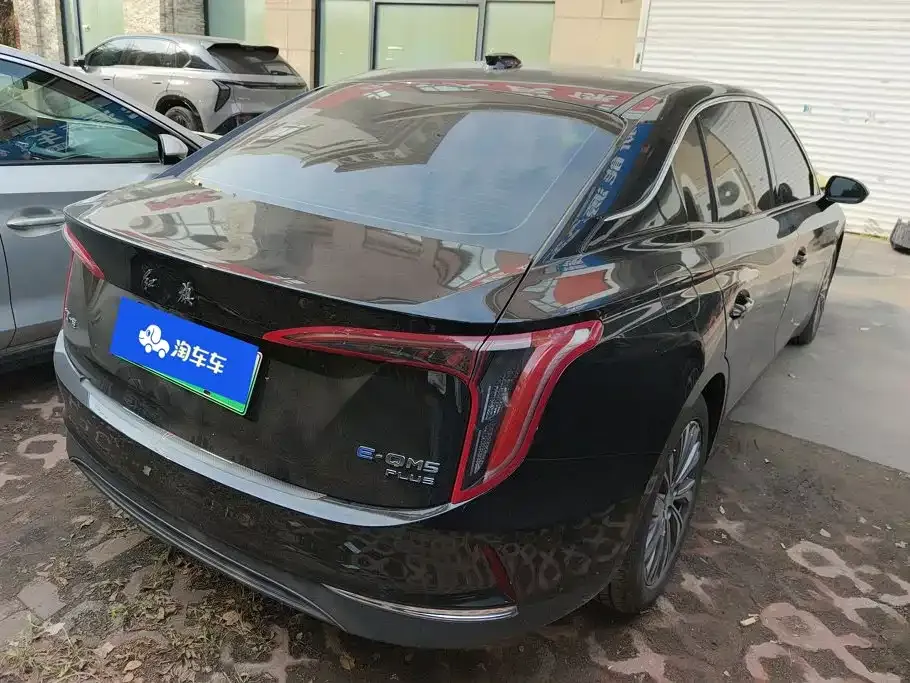 Hongqi E-QM5 — фото 2