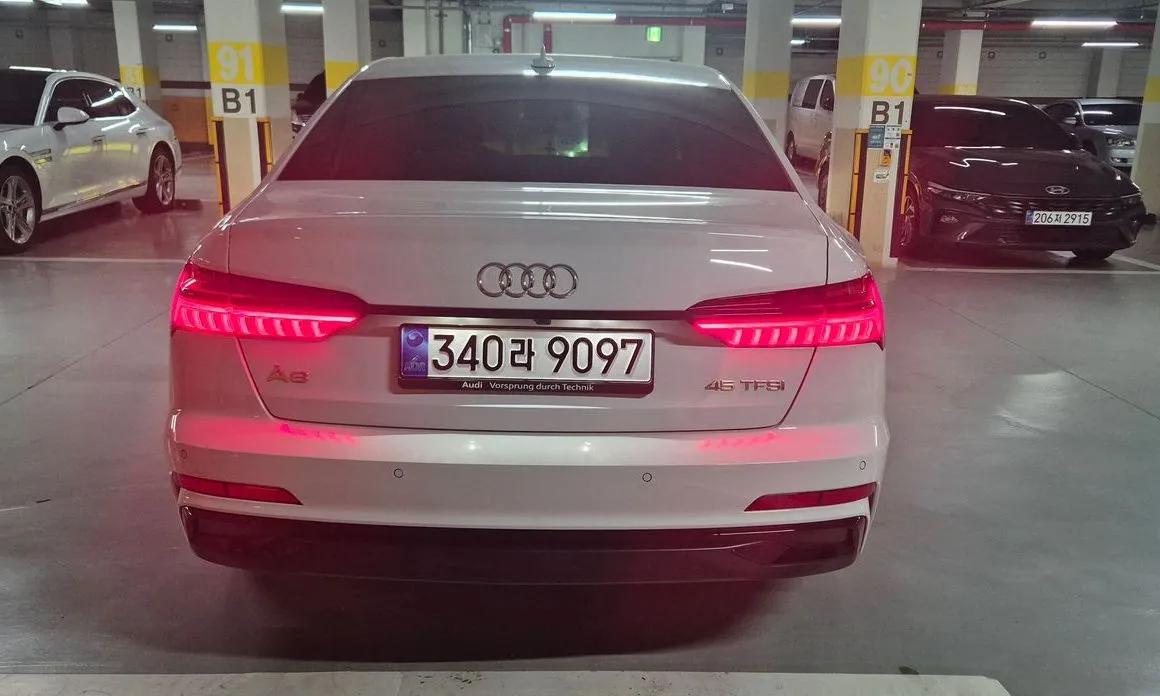 Audi A6 — фото 2