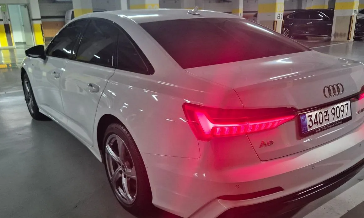 Audi A6 — фото 6
