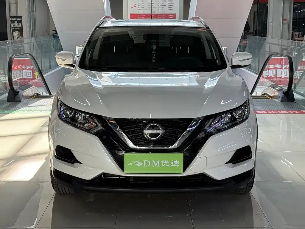 Nissan Qashqai — фото 2