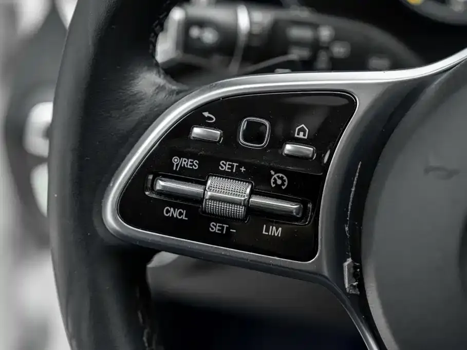 Mercedes-Benz C-Class (Import) — фото 9