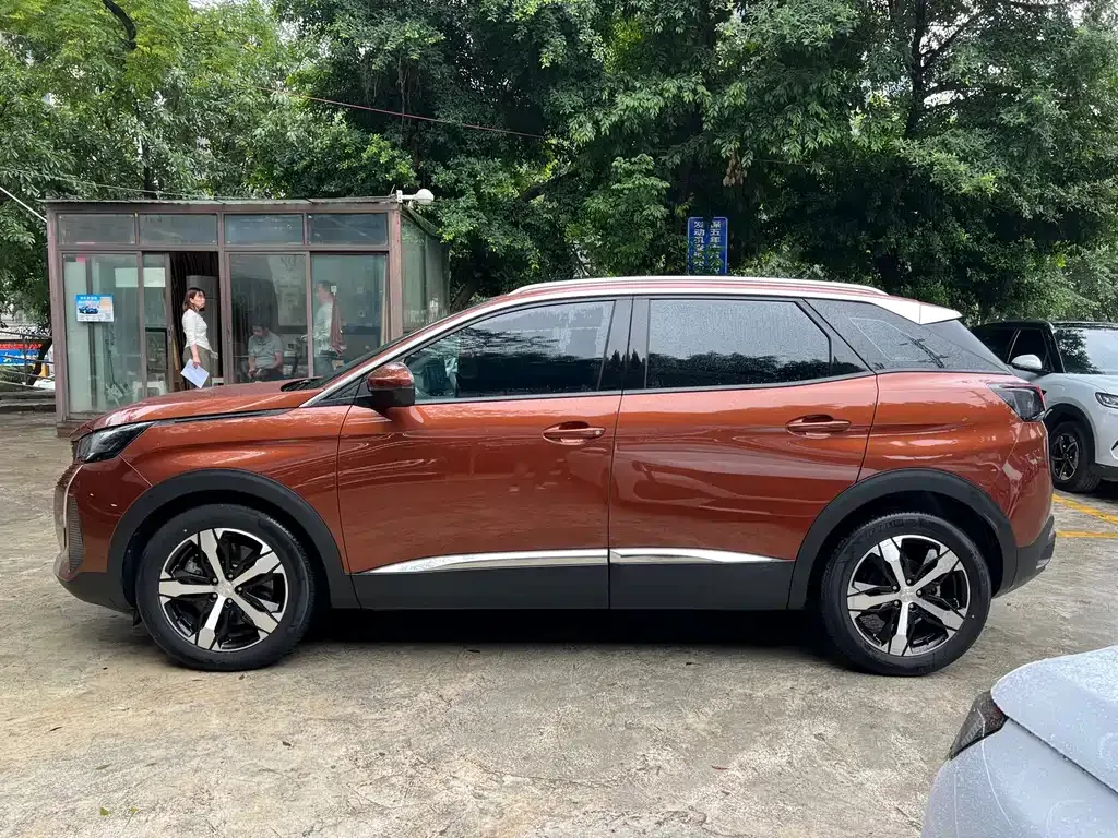 Peugeot 4008 — фото 10