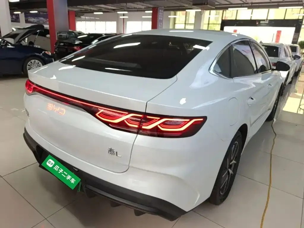 BYD Qin L — фото 7
