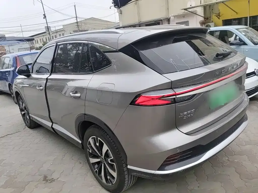 Roewe D5X DMH — фото 3