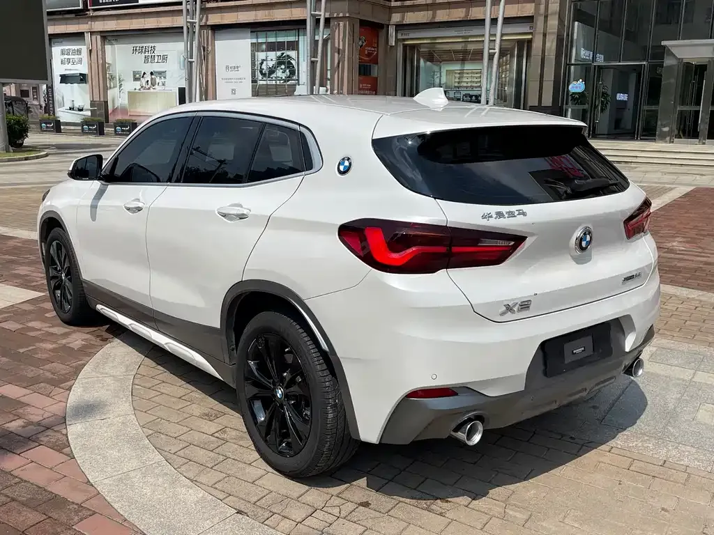BMW X2 — фото 8
