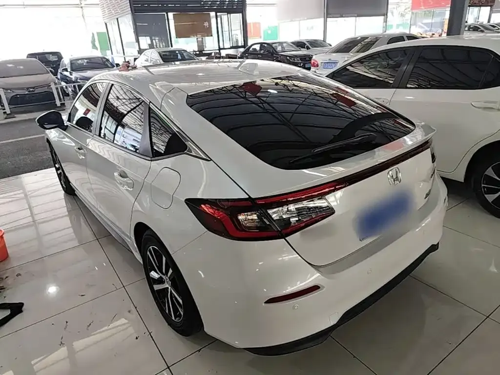 Honda Civic — фото 7