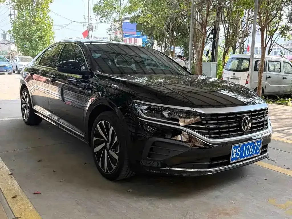 Volkswagen Passat — фото 6
