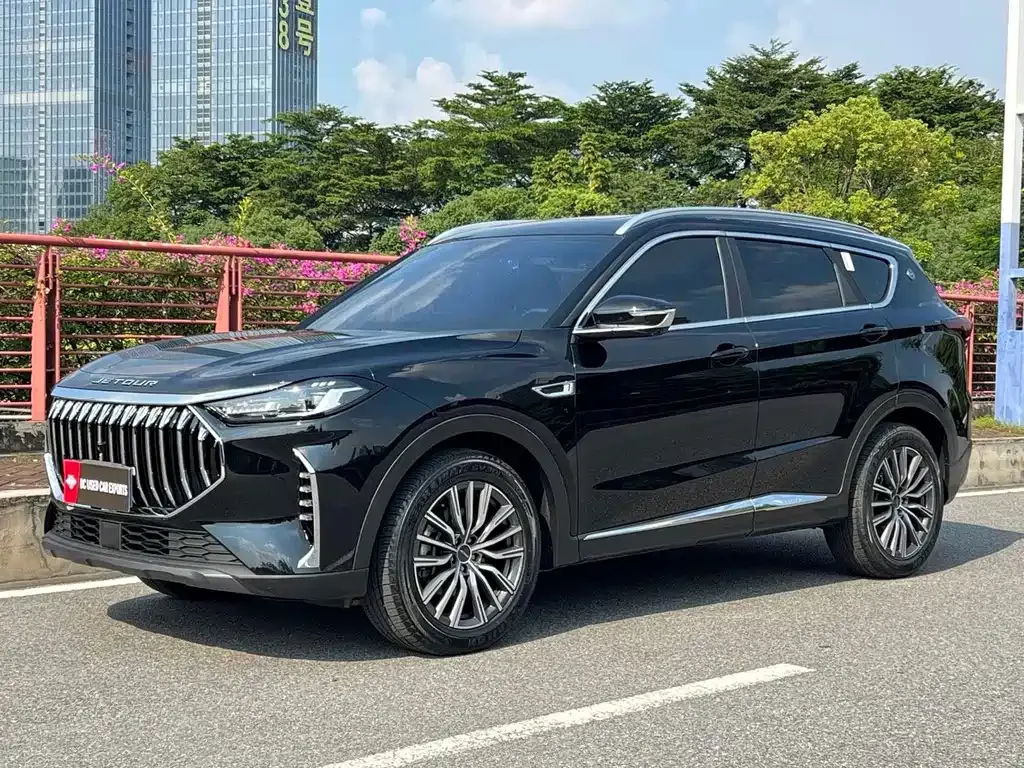 Jetour X70 PLUS — фото 1