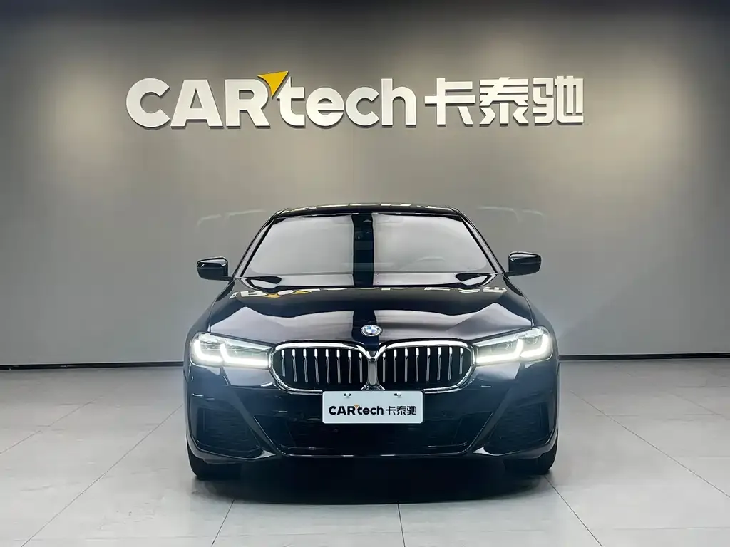 BMW 5 Series — фото 2