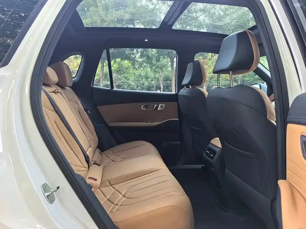 Geely Galaxy Xingjian 7 — фото 2