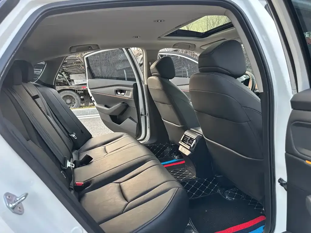 Honda Accord — фото 2