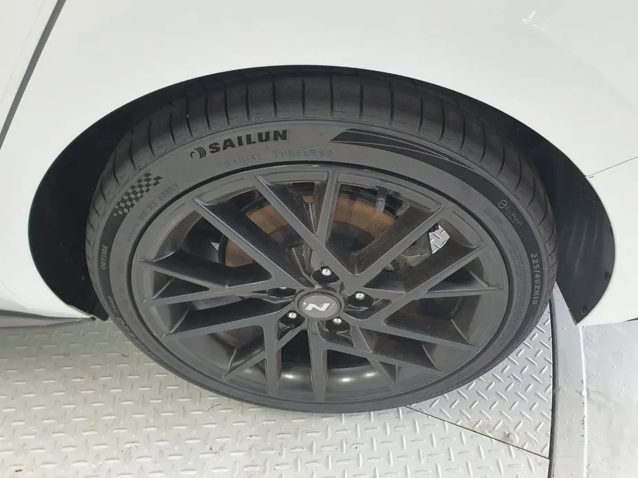 Hyundai AVANTE — фото 4